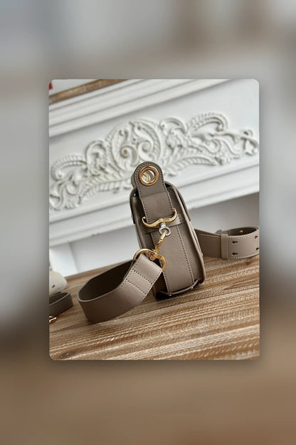 NB - CLE Bag - 359