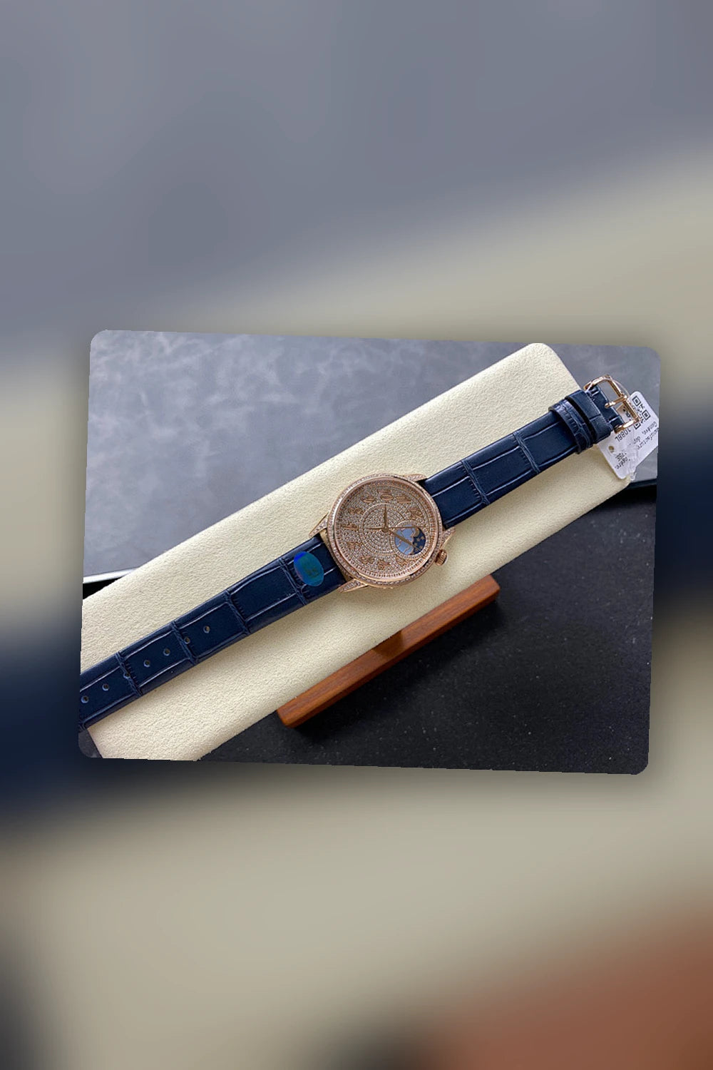 NB - Mix Watch - 935