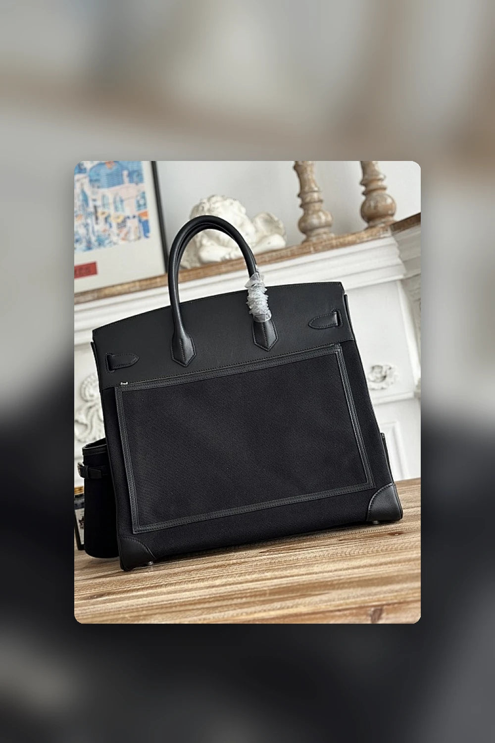 NB - HMS Bag - 1586