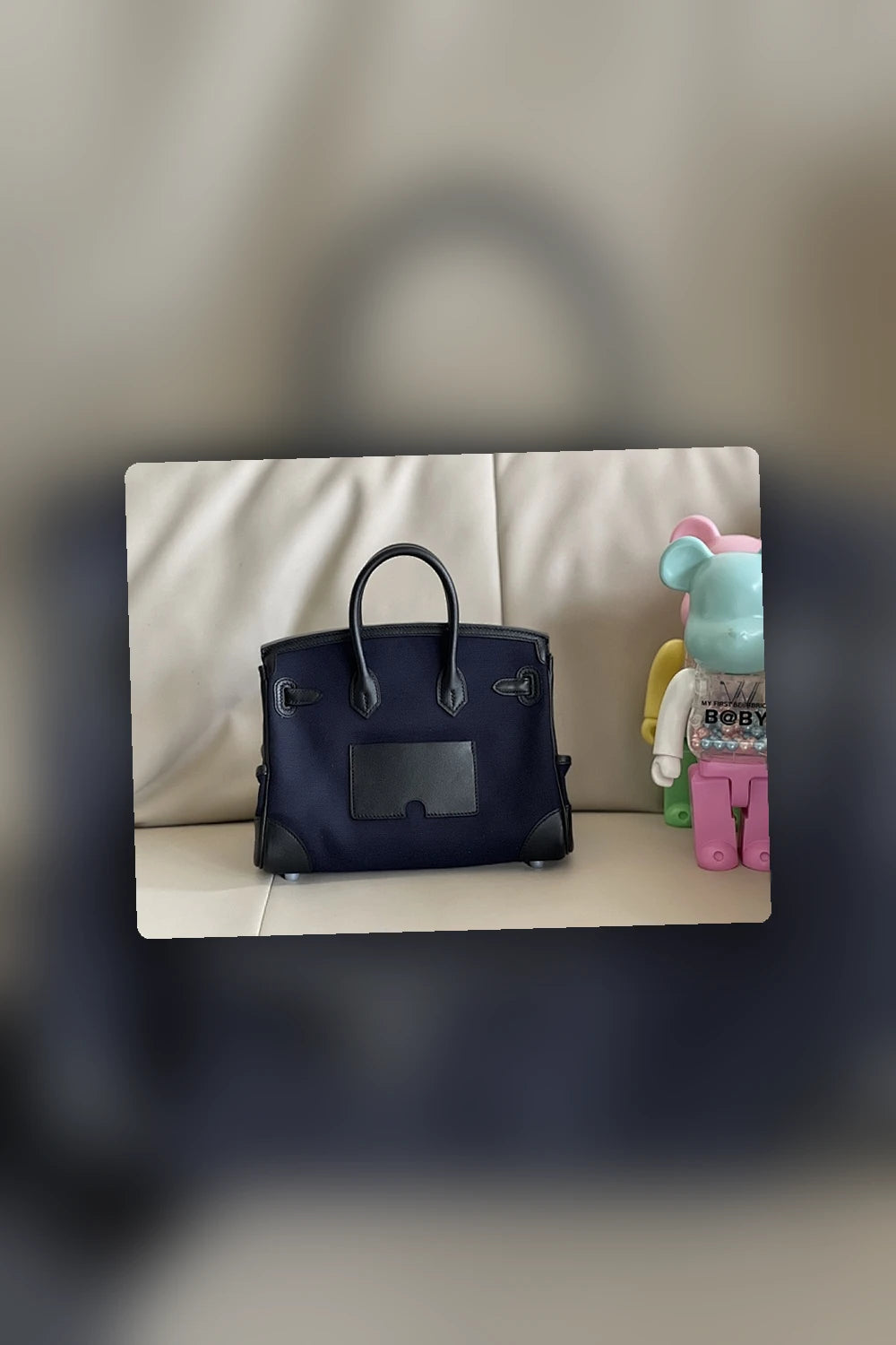 NB - HMS Bag - 883