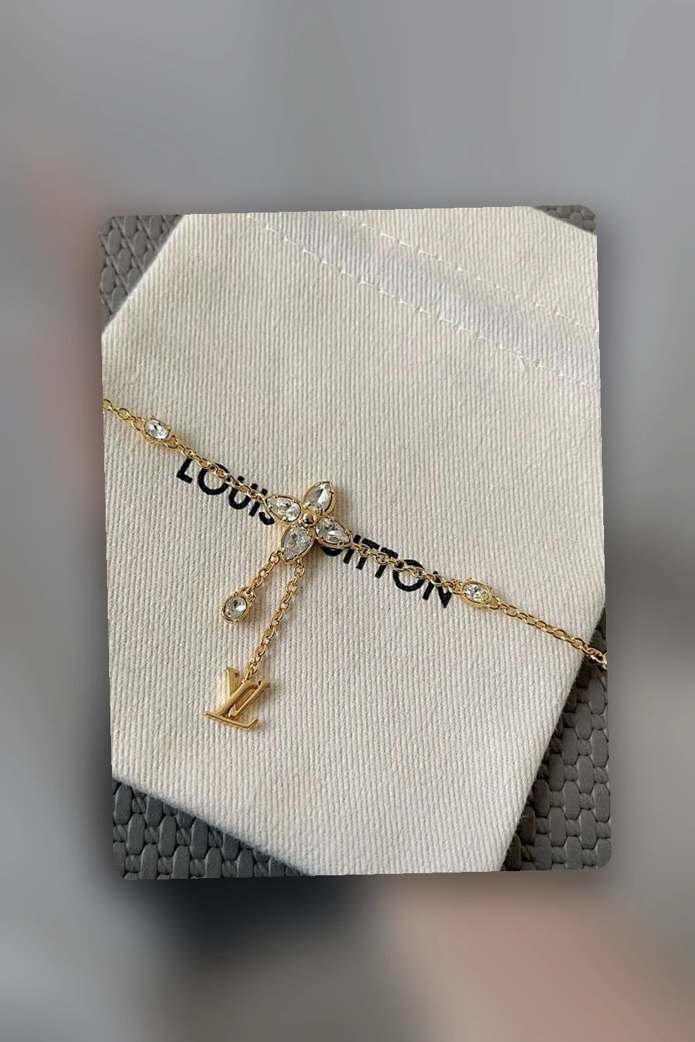 NB - LOV Jewelry - 144