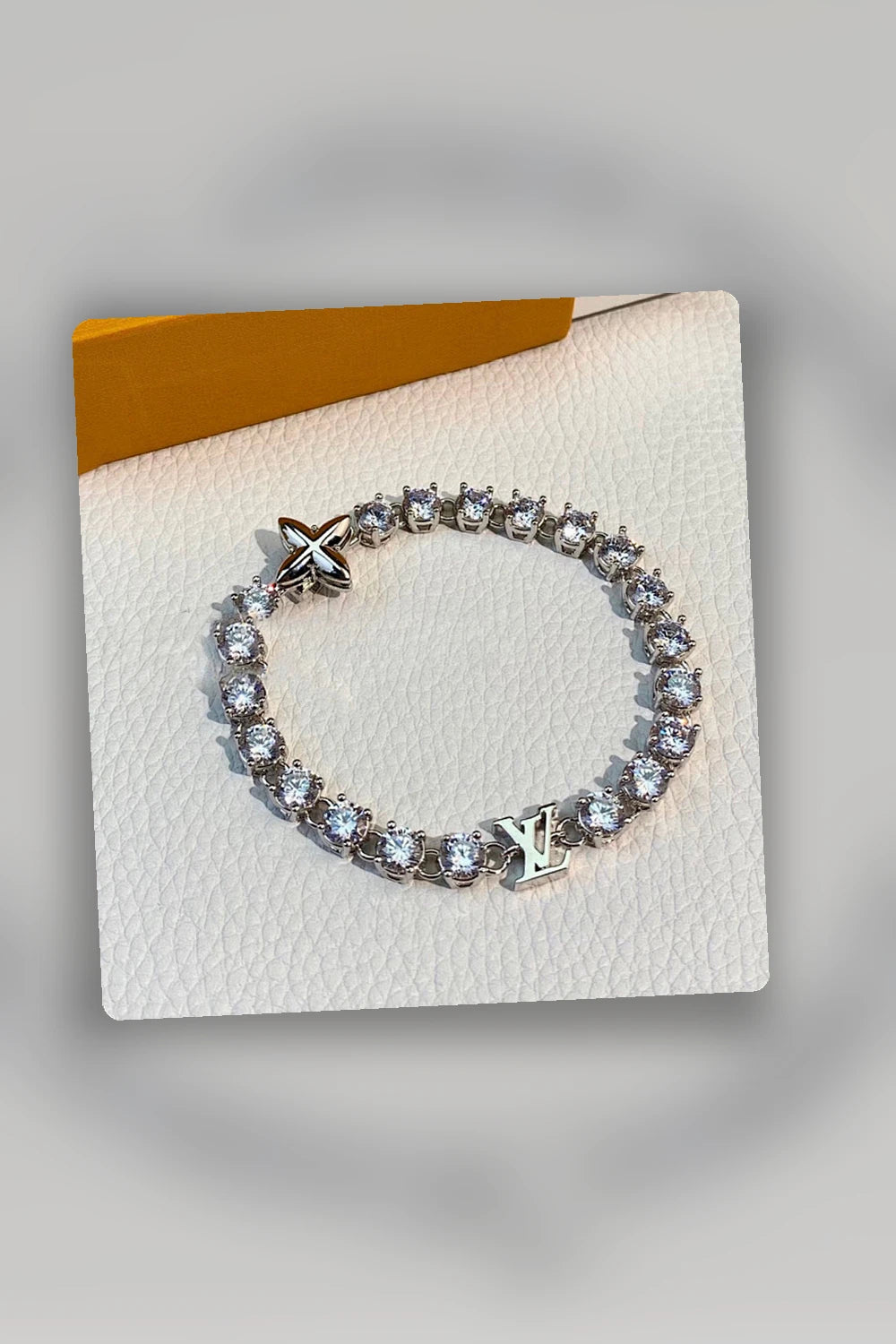 NB - LOV Jewelry - 362