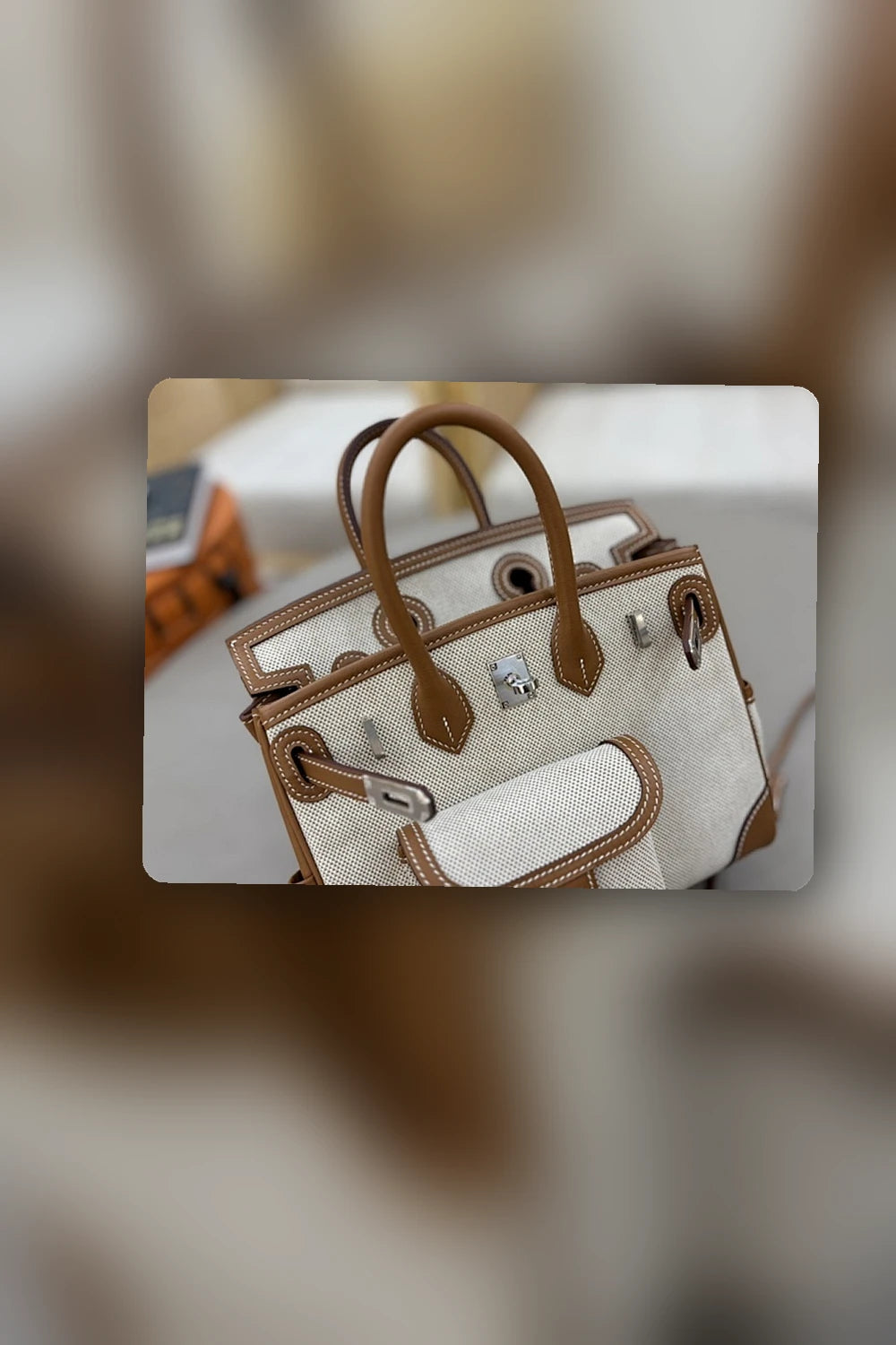 NB - HMS Bag - 1029