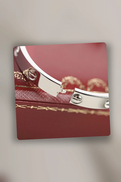 NB - CRA Jewelry - 084