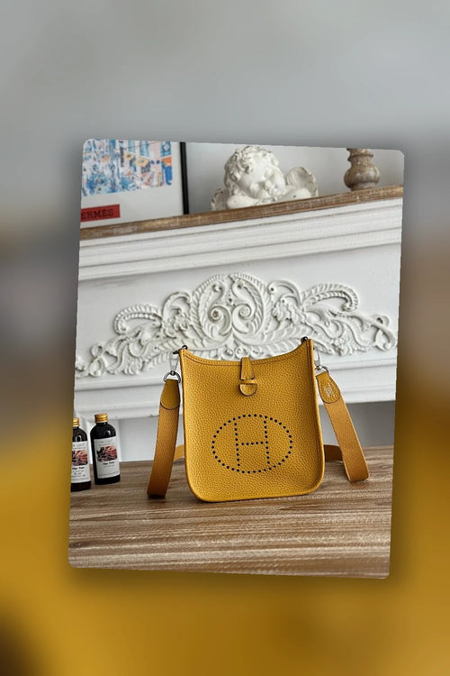NB - HMS Bag - 1013