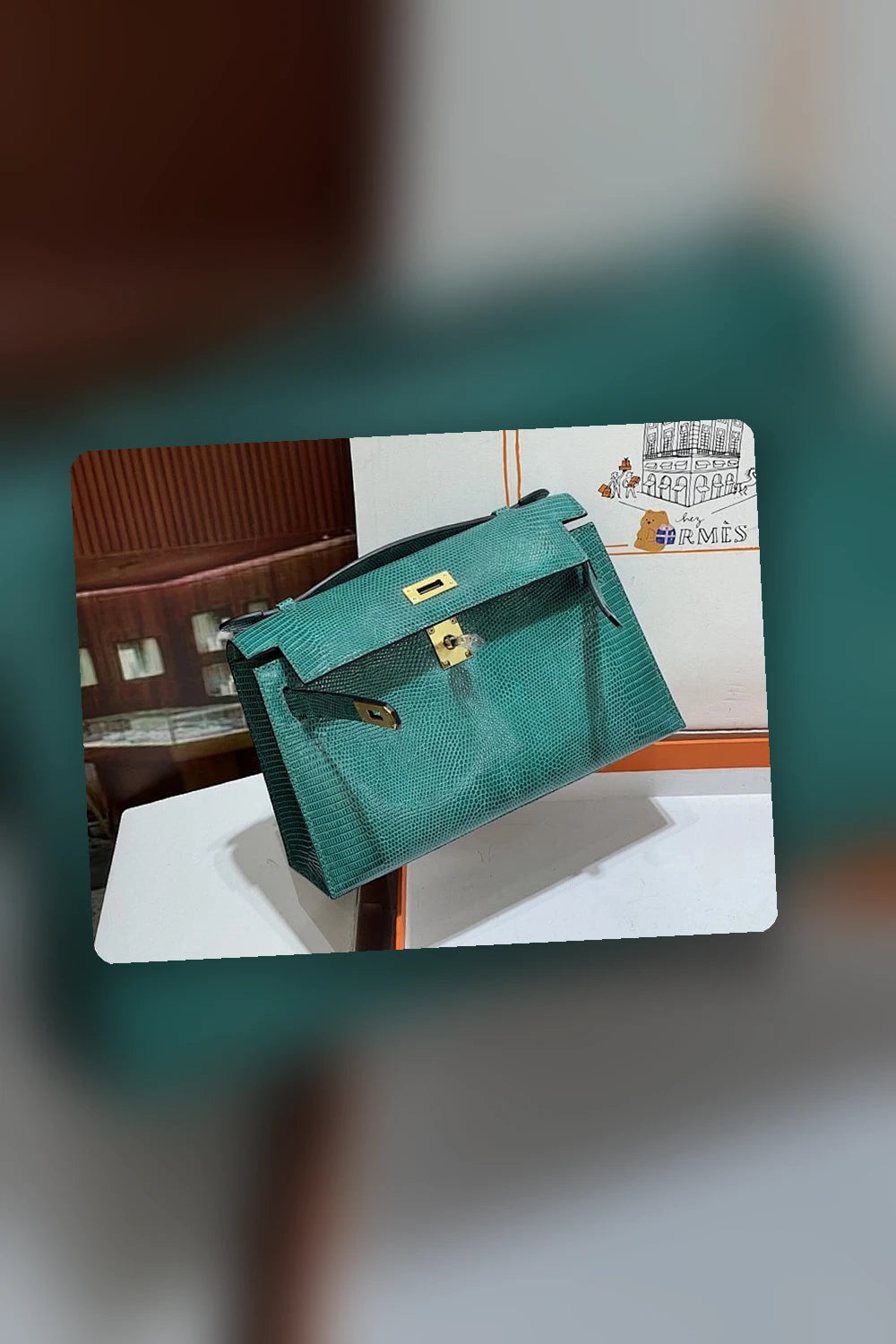 NB - HMS Bag - 668