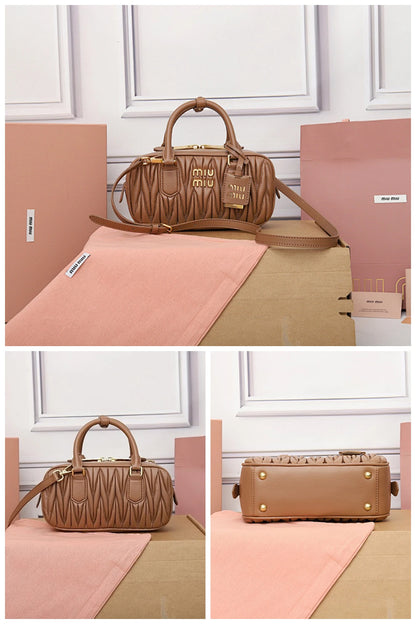NB - MMU Bag - 664