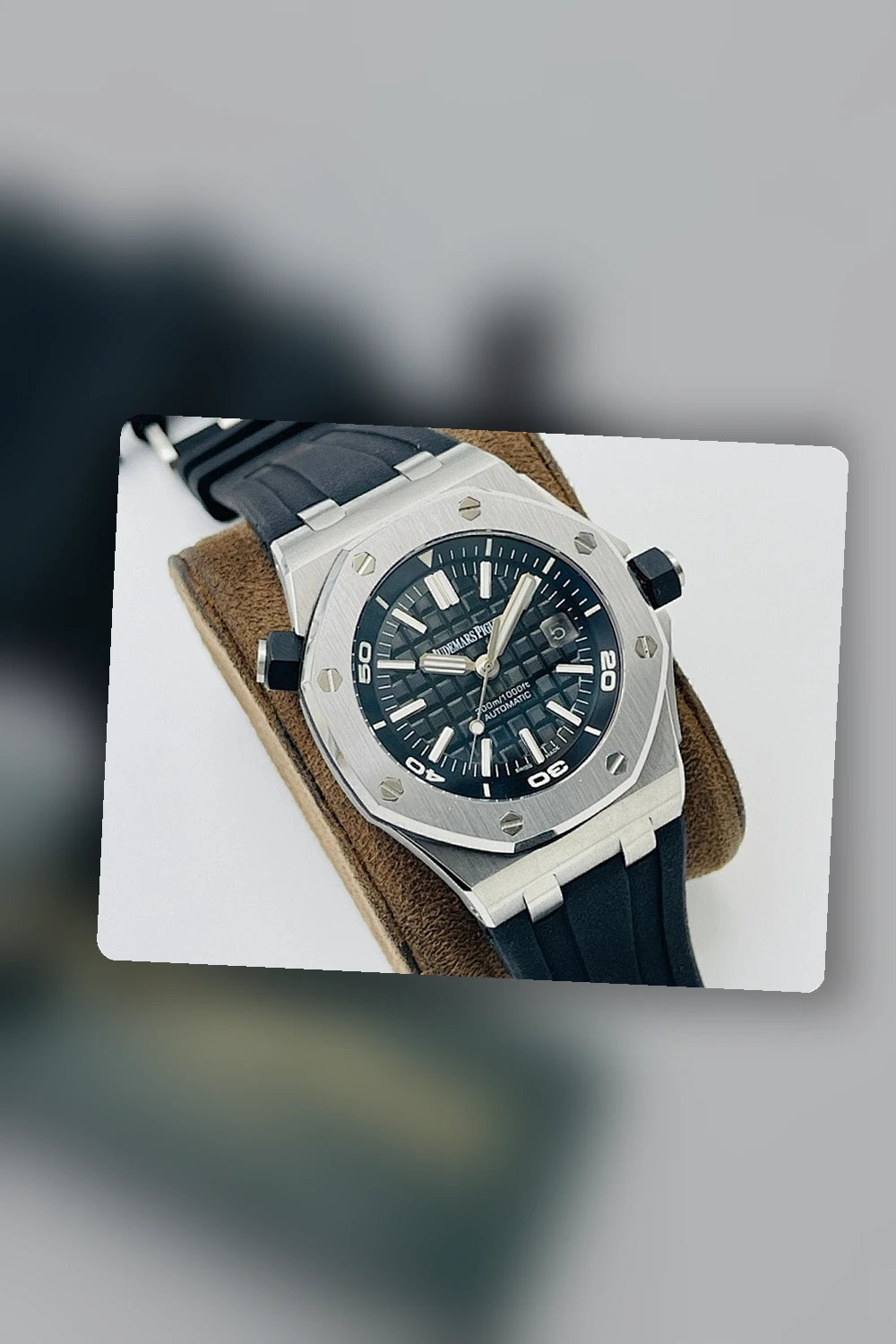 NB - Mix Watch - 1055