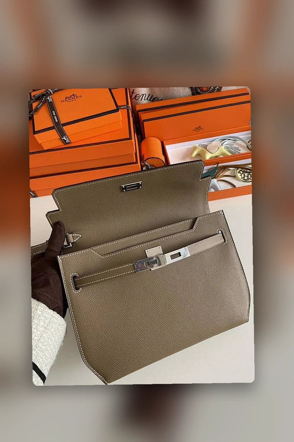 NB - HMS Bag - 1065