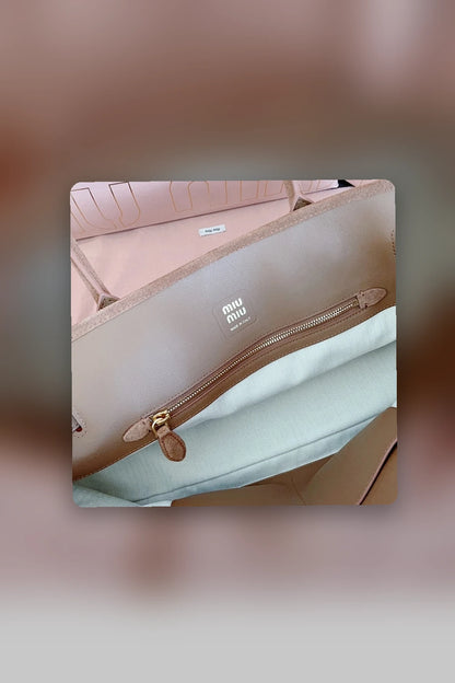 NB - MMU Bag - 572