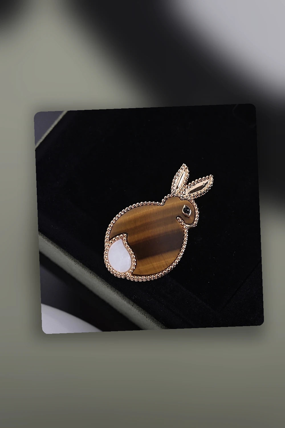 NB - VACA Jewelry - 690