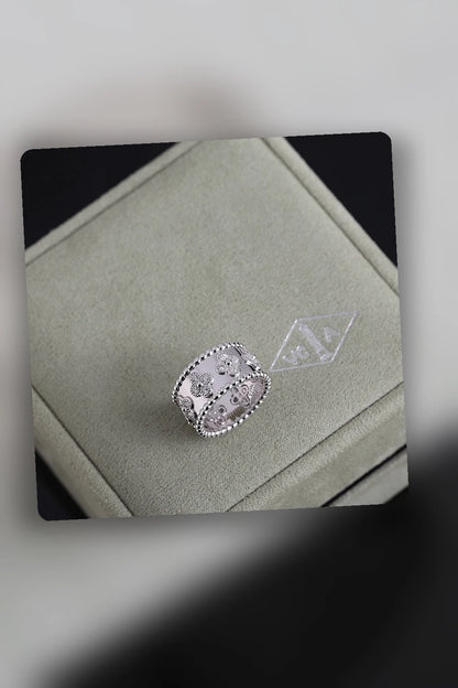 NB - VACA Jewelry - 685