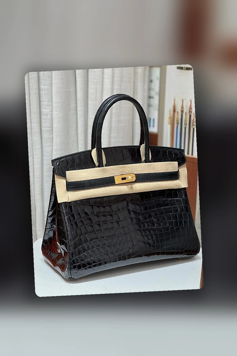 NB - HMS Bag - 554