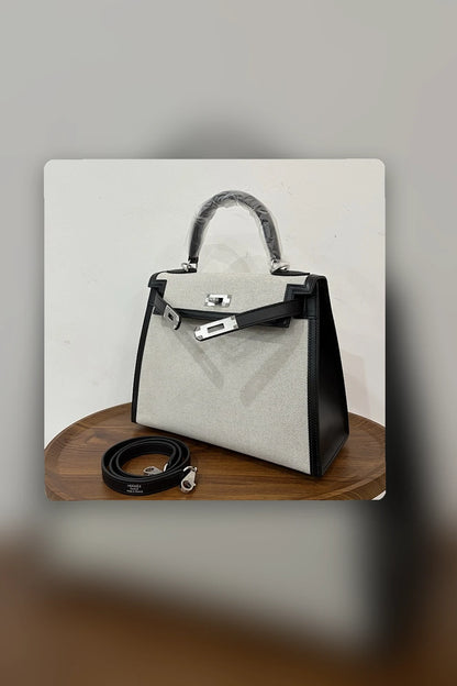 NB - HMS Bag - 1478