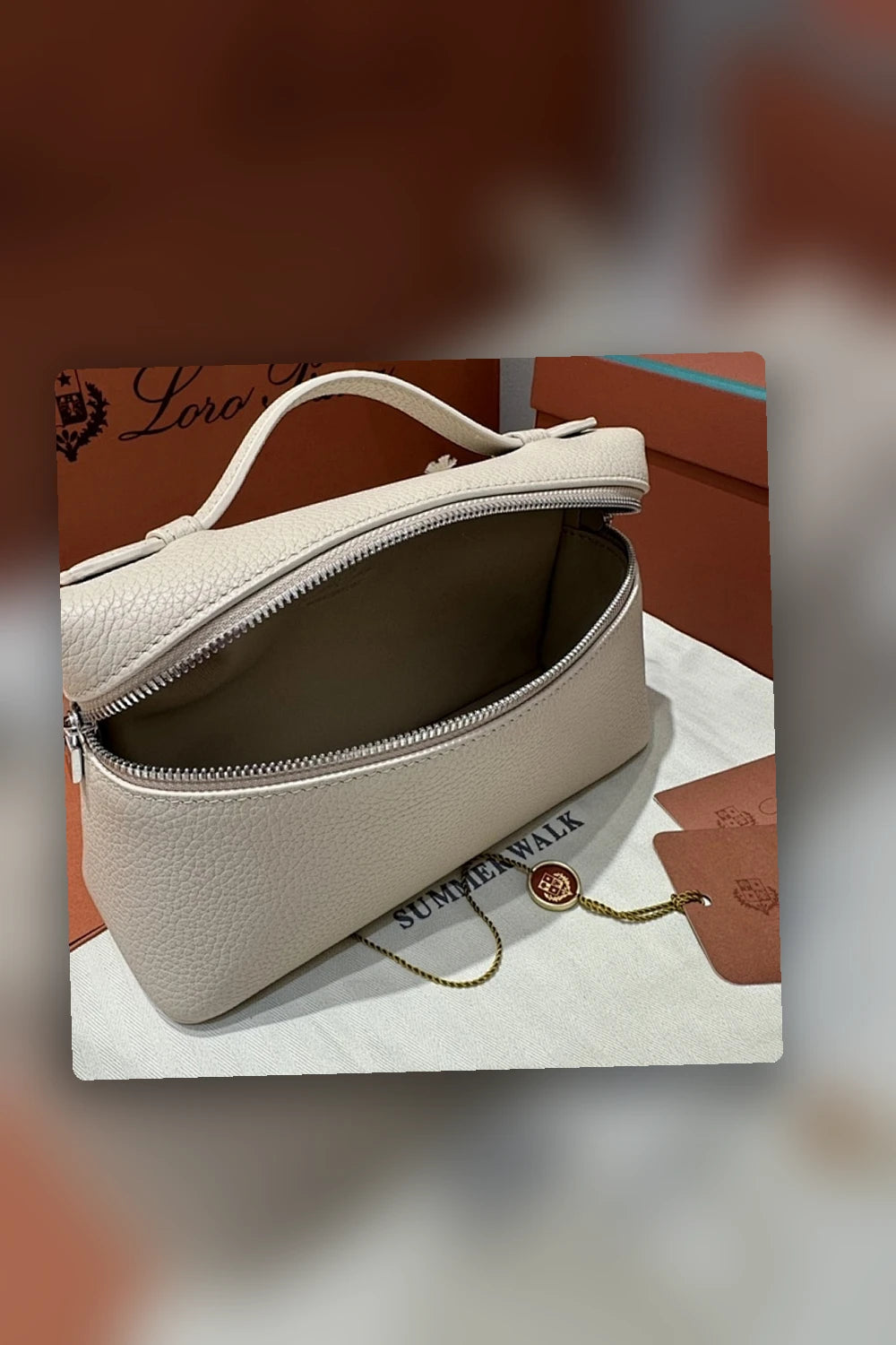 NB - DLVX Bag - 255