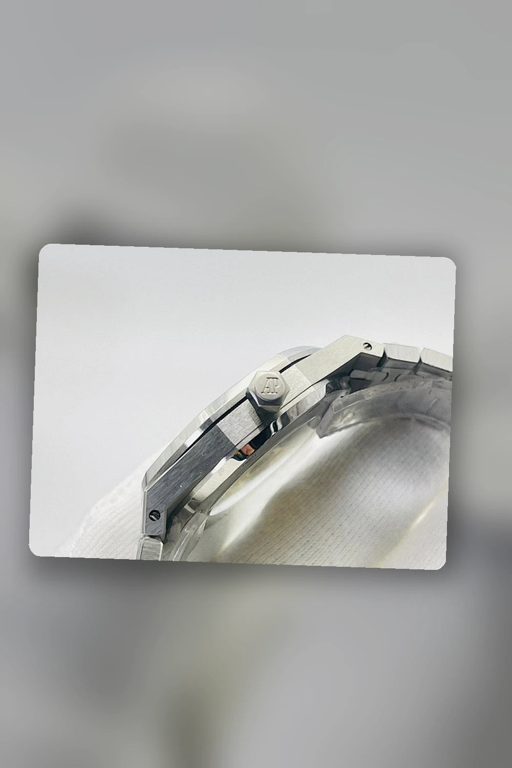 NB - Mix Watch - 1097
