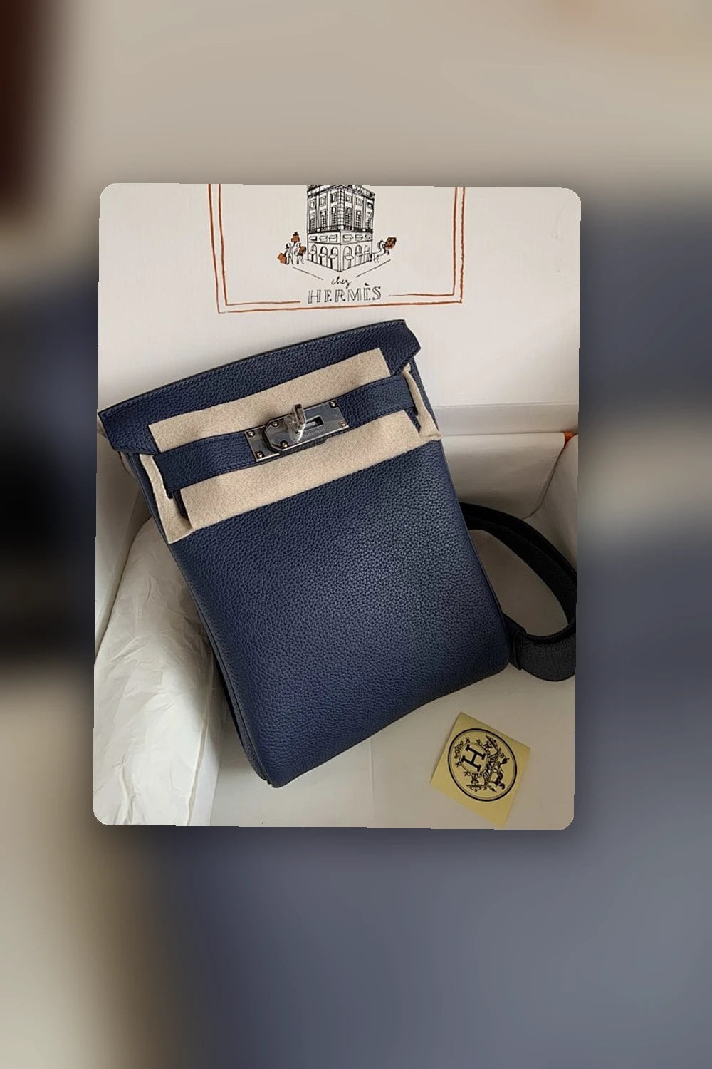 NB - HMS Bag - 1501