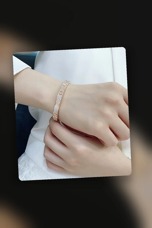 NB - CRA Jewelry - 032