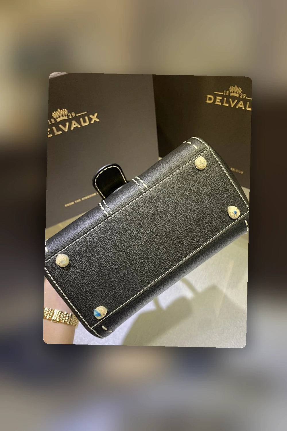 NB - DLVX Bag - 202