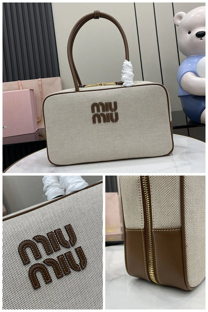 NB - MMU Bag - 963
