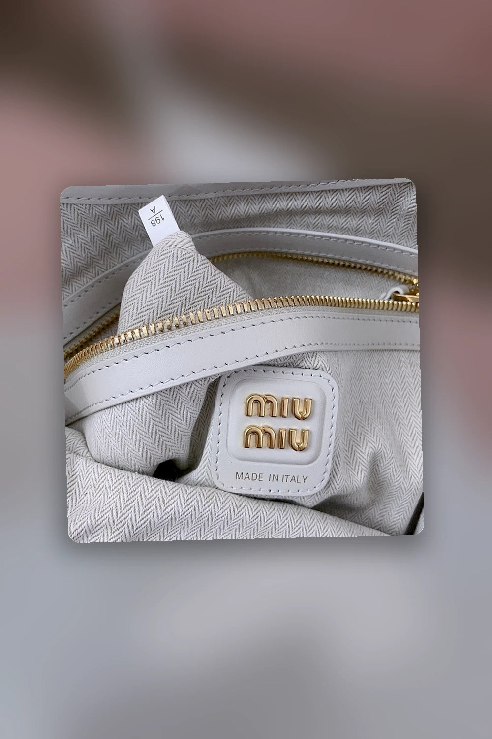 NB - MMU Bag - 182