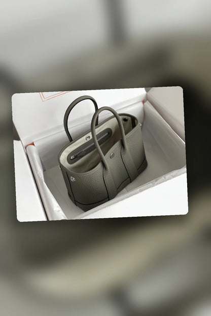 NB - HMS Bag - 044