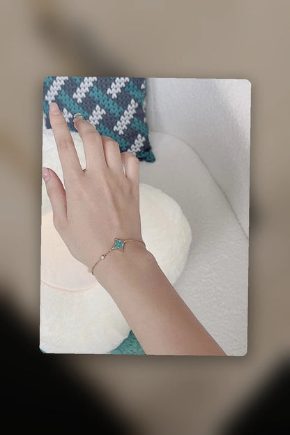NB - LOV Jewelry - 553