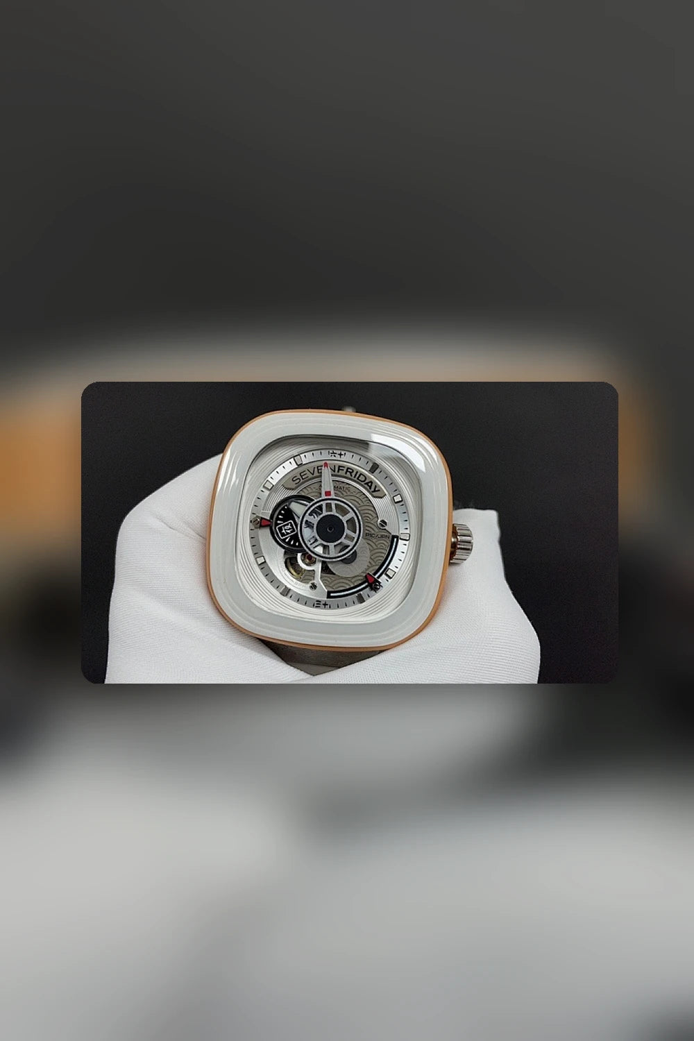 NB - Mix Watch - 605