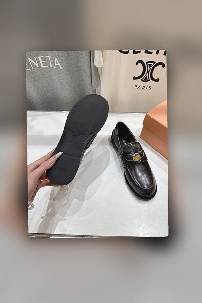 NB - MMU Women Shoes - 258