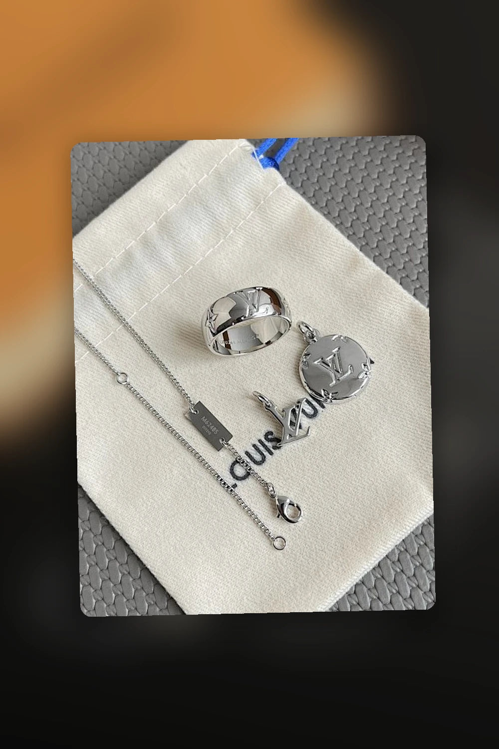 NB - LOV Jewelry - 659