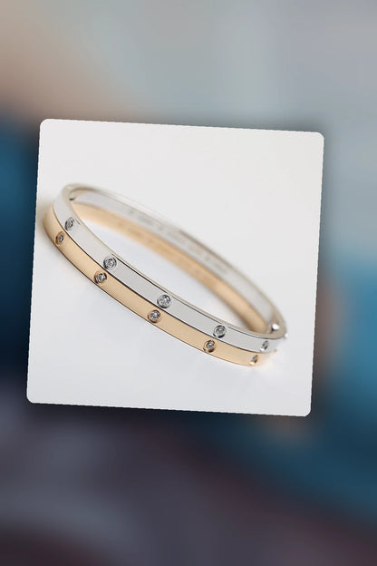 NB - CRA Jewelry - 421
