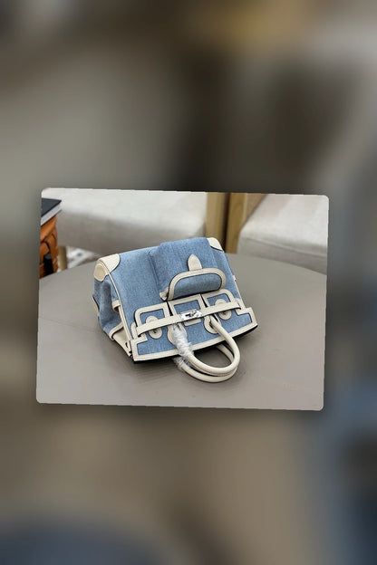 NB - HMS Bag - 1390