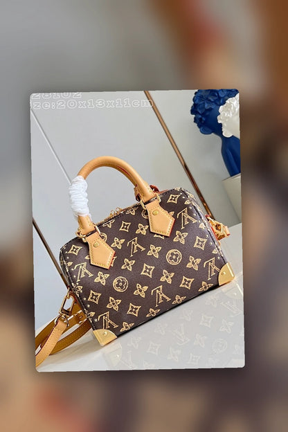 NB - LOV Bag - 022