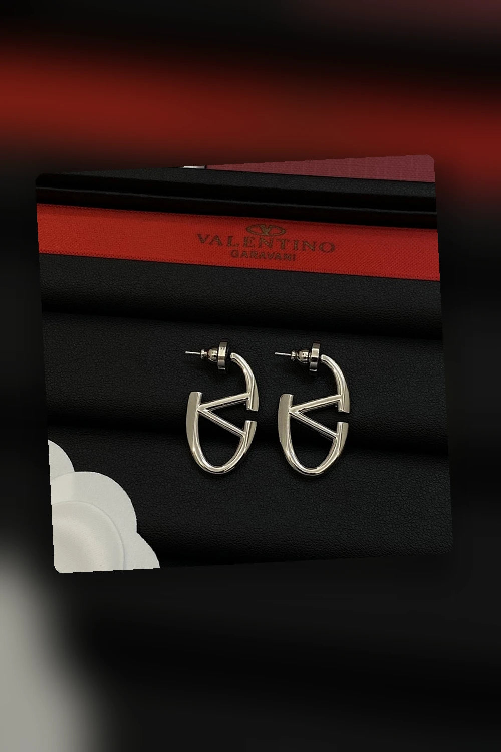 NB - VEL Jewelry - 575