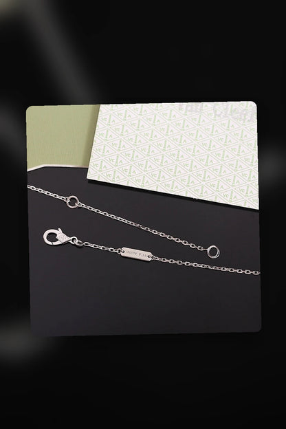 NB - VACA Jewelry - 556