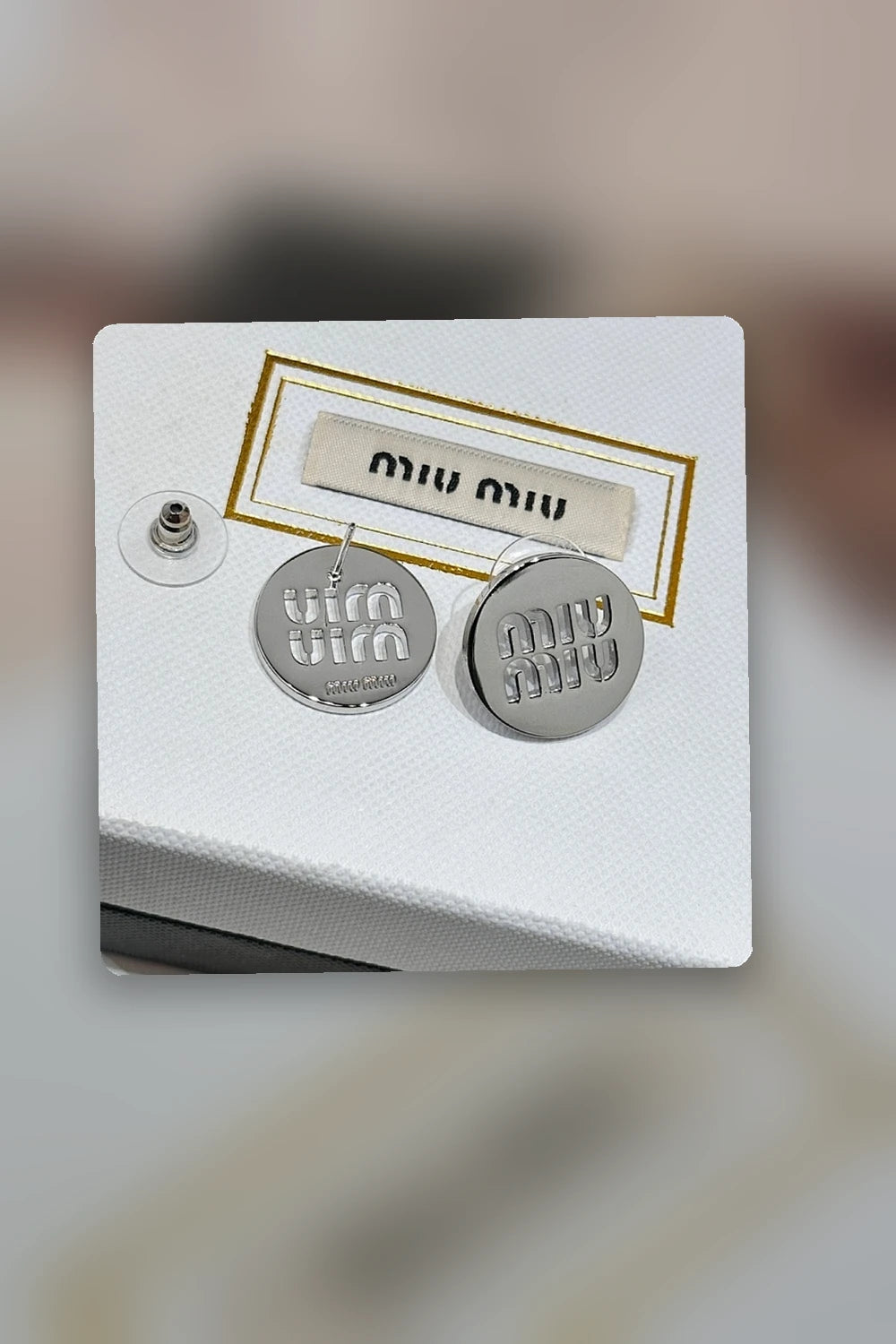 NB - MMU Jewelry - 401