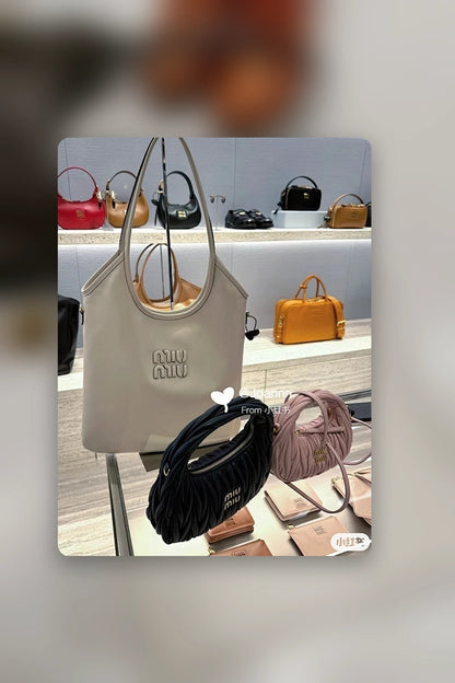 NB - MMU Bag - 693
