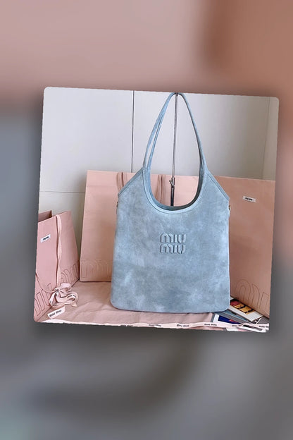 NB - MMU Bag - 580
