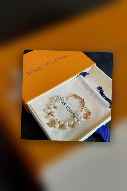 NB - LOV Jewelry - 288