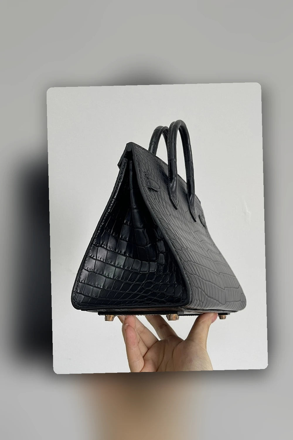 NB - HMS Bag - 684