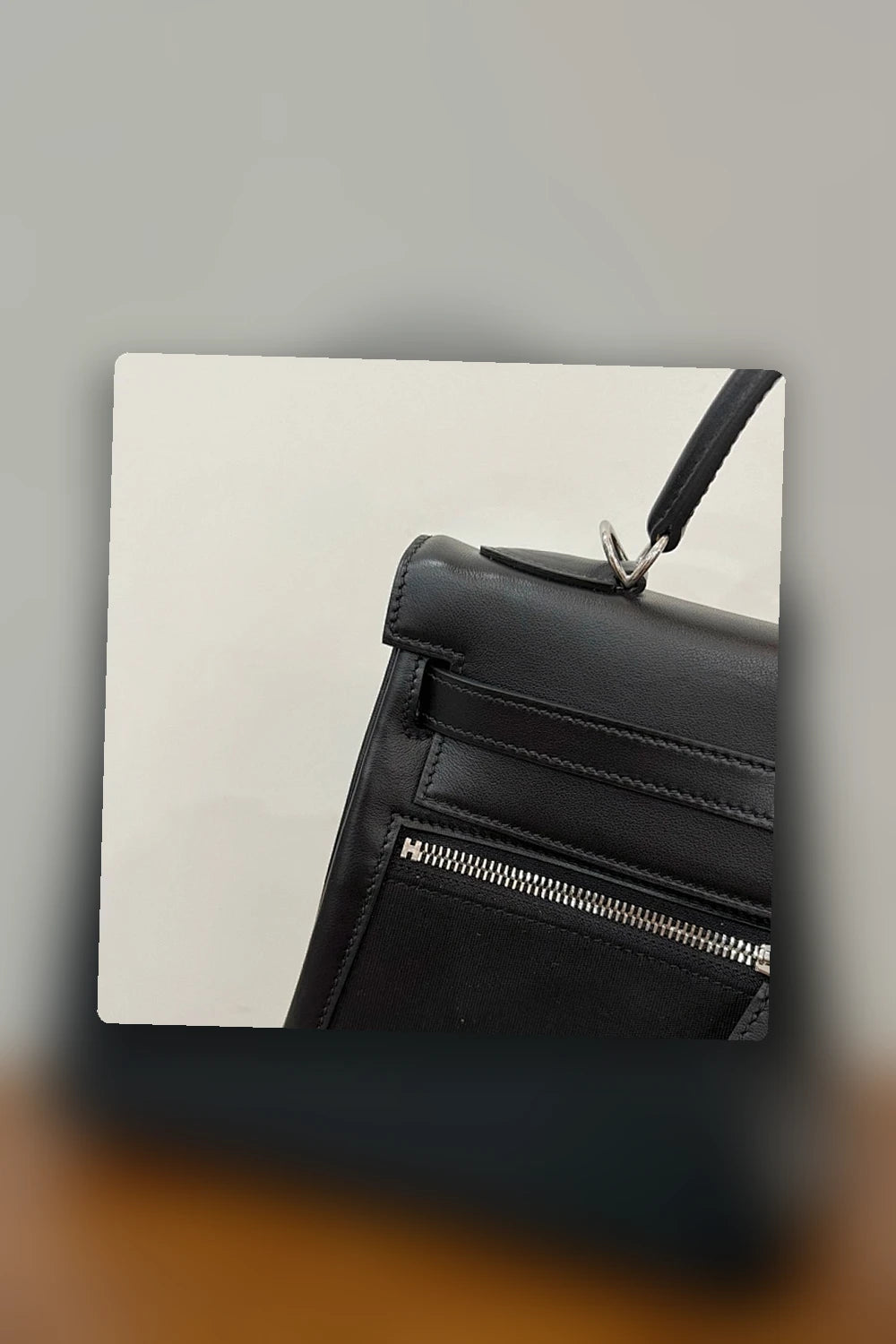 NB - HMS Bag - 1471
