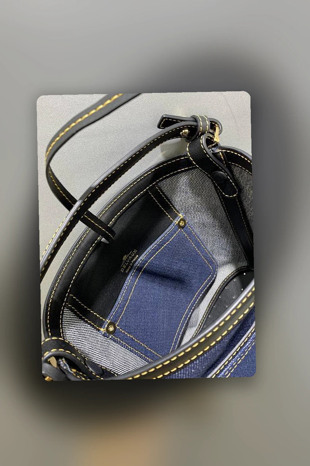 NB - DLVX Bag - 246