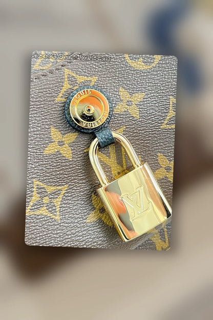 NB - LOV Bag - 209