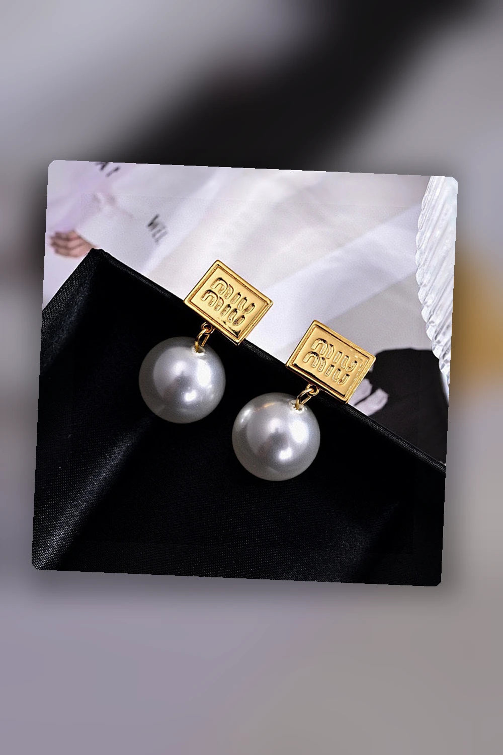 NB - MMU Jewelry - 127