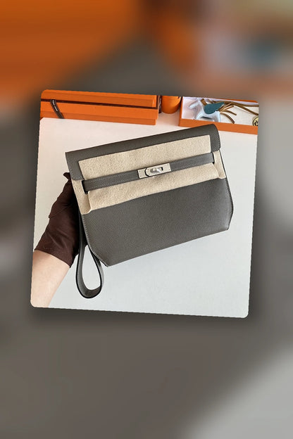 NB - HMS Bag - 1074