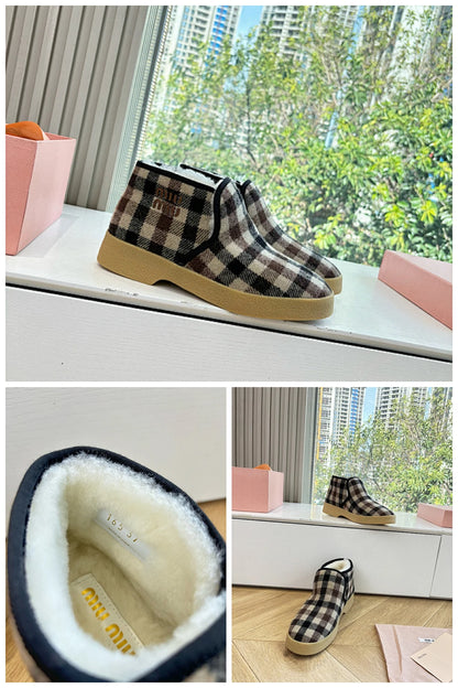 NB - MMU Women Shoes - 636