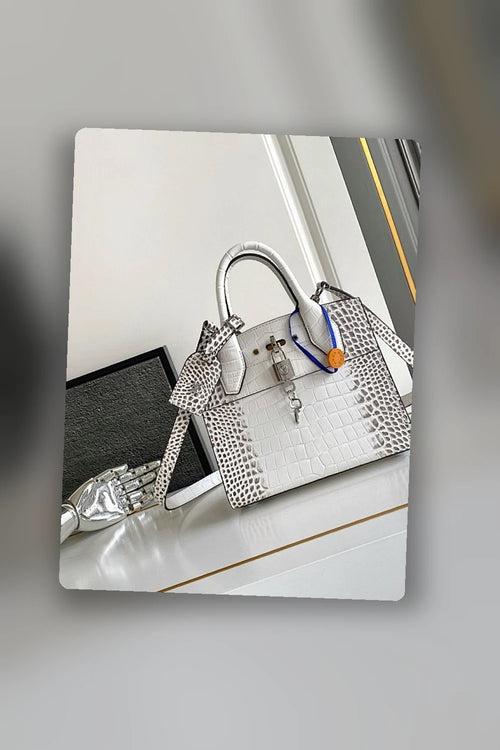 NB - LOV Bag - 425