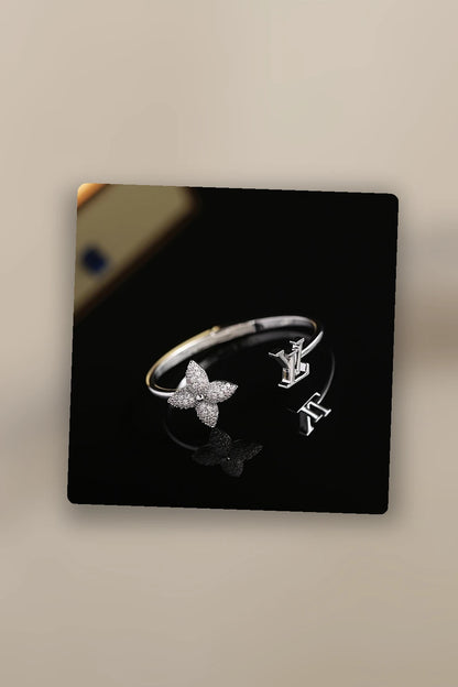 NB - LOV Jewelry - 012