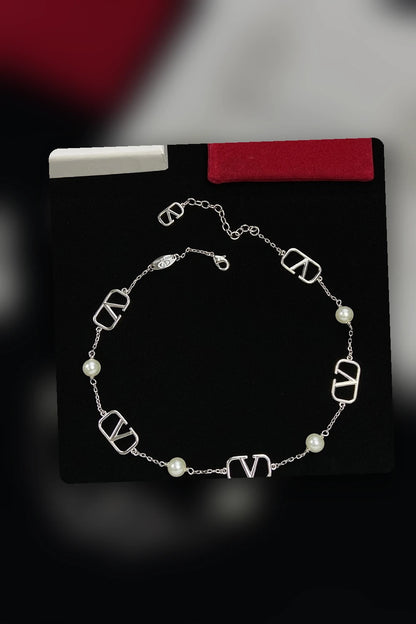 NB - VEL Jewelry - 673