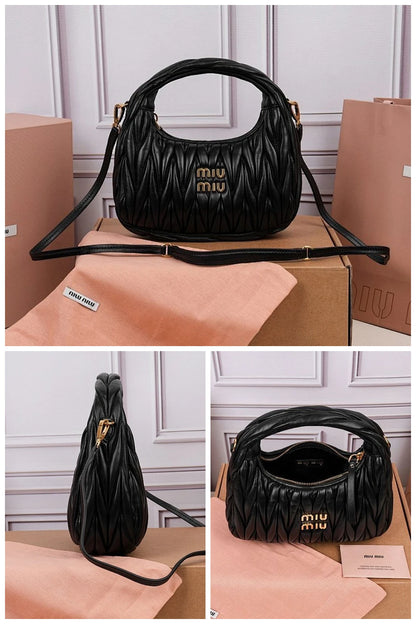 NB - MMU Bag - 126